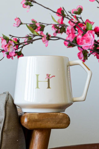 Harcour Livia Pink Ribbon Mug