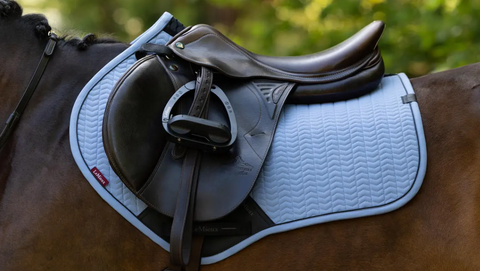 LeMieux Essence Saddle Pad Close Contact Full Powder Blue