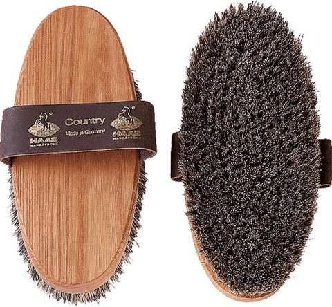 The Groom brosse Country